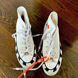 Off White  sneaker